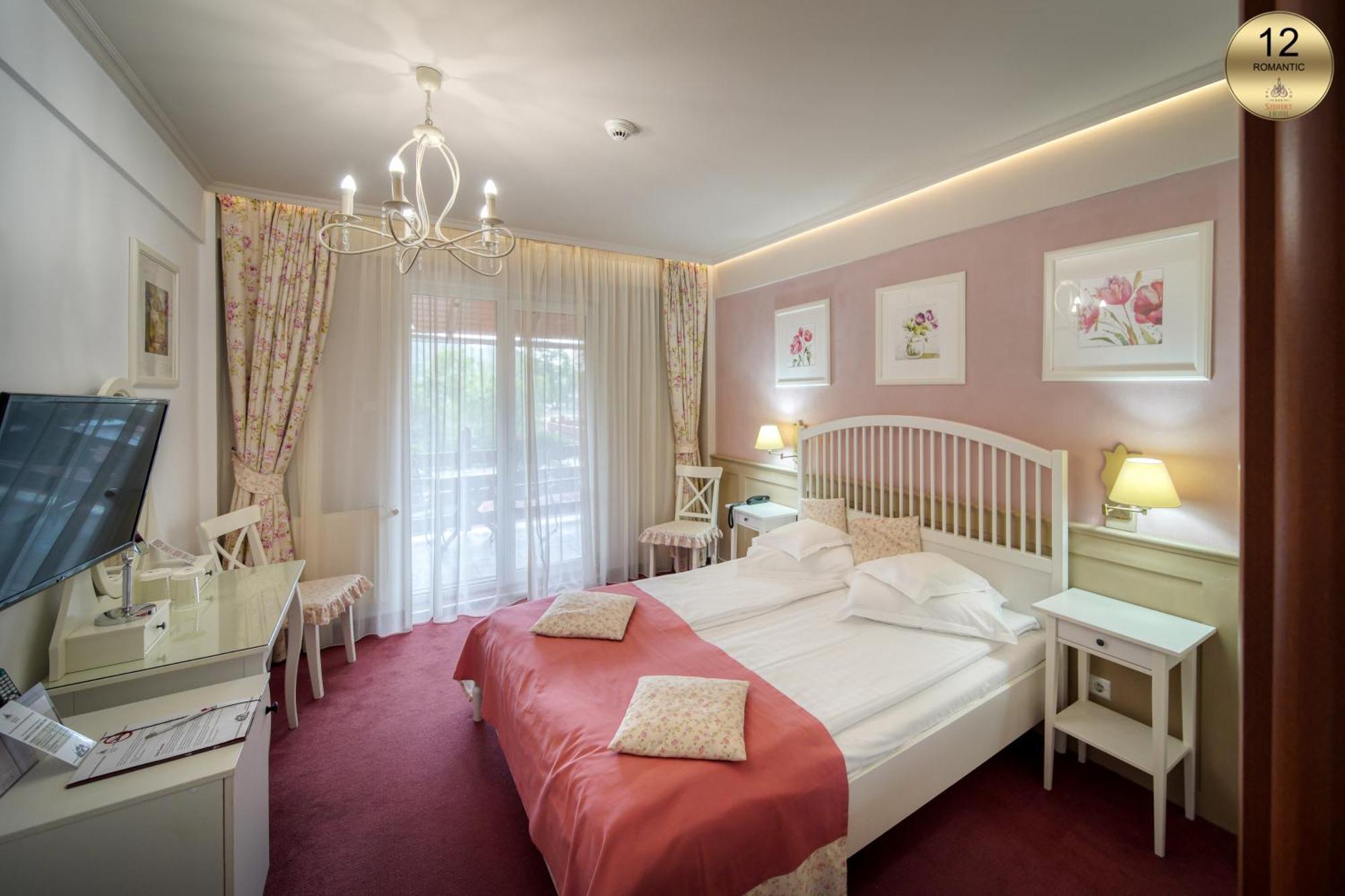 Hotel Szeifert سوفاتا المظهر الخارجي الصورة