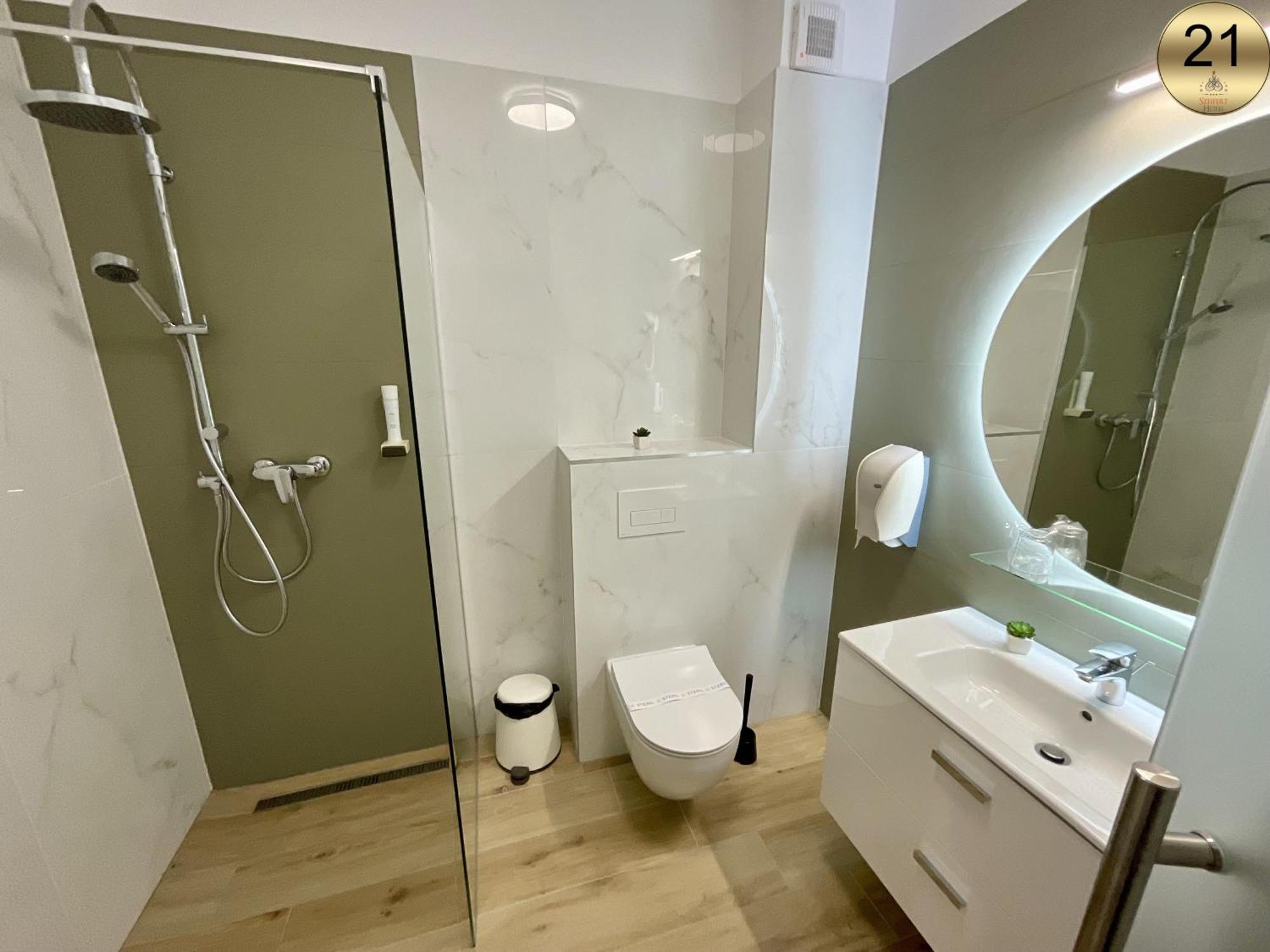 Hotel Szeifert سوفاتا المظهر الخارجي الصورة